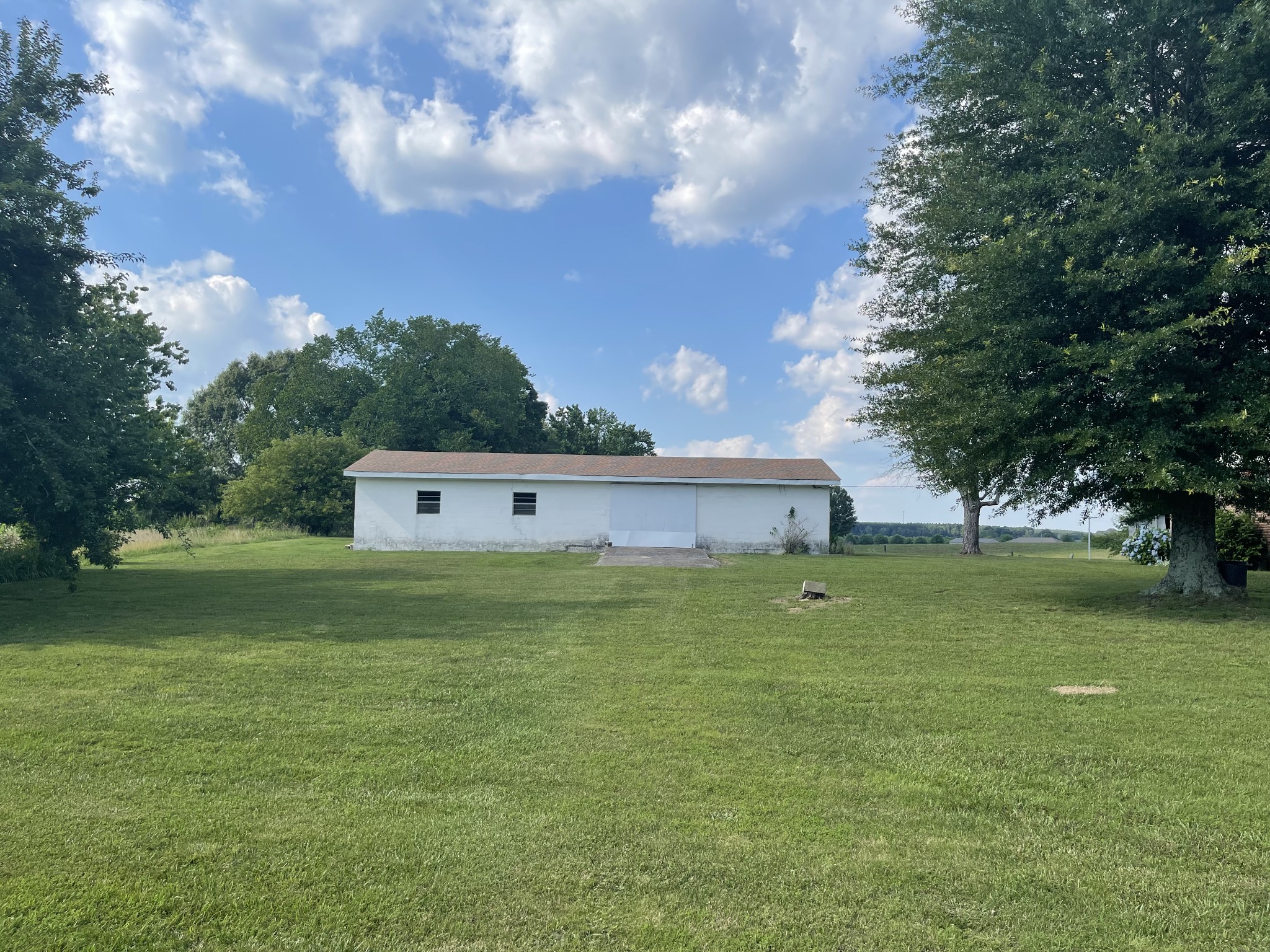 66 Union Hill Road Loretto, TN 38469 - Photo 10 of 31 a view of a house with a big yard