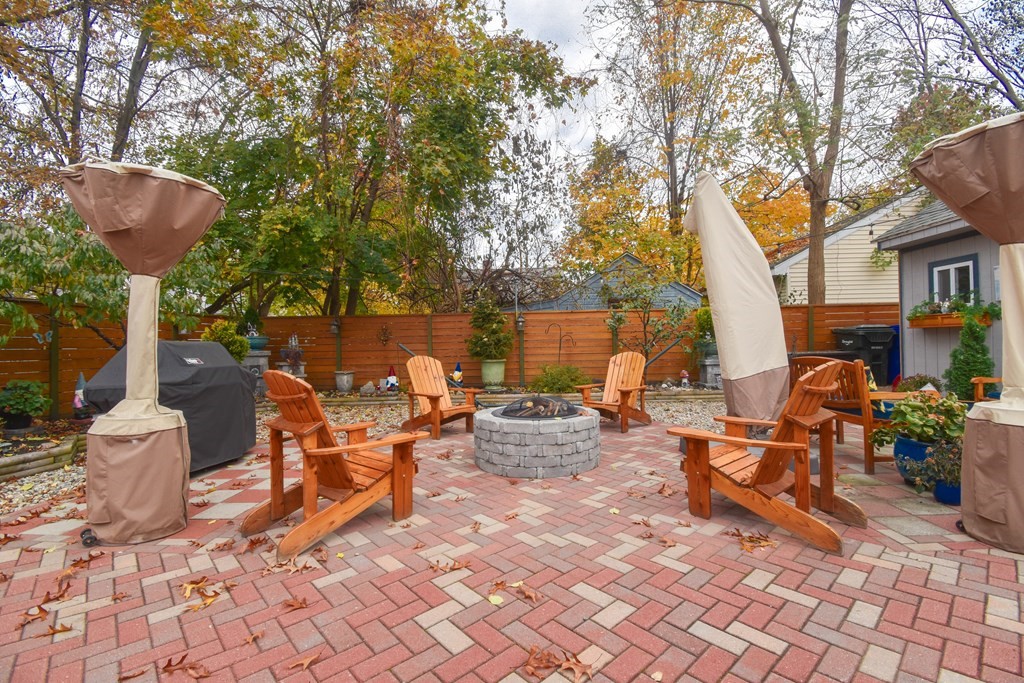 61 Arthur Street Springfield, MA 01104 - Photo 32 of 42