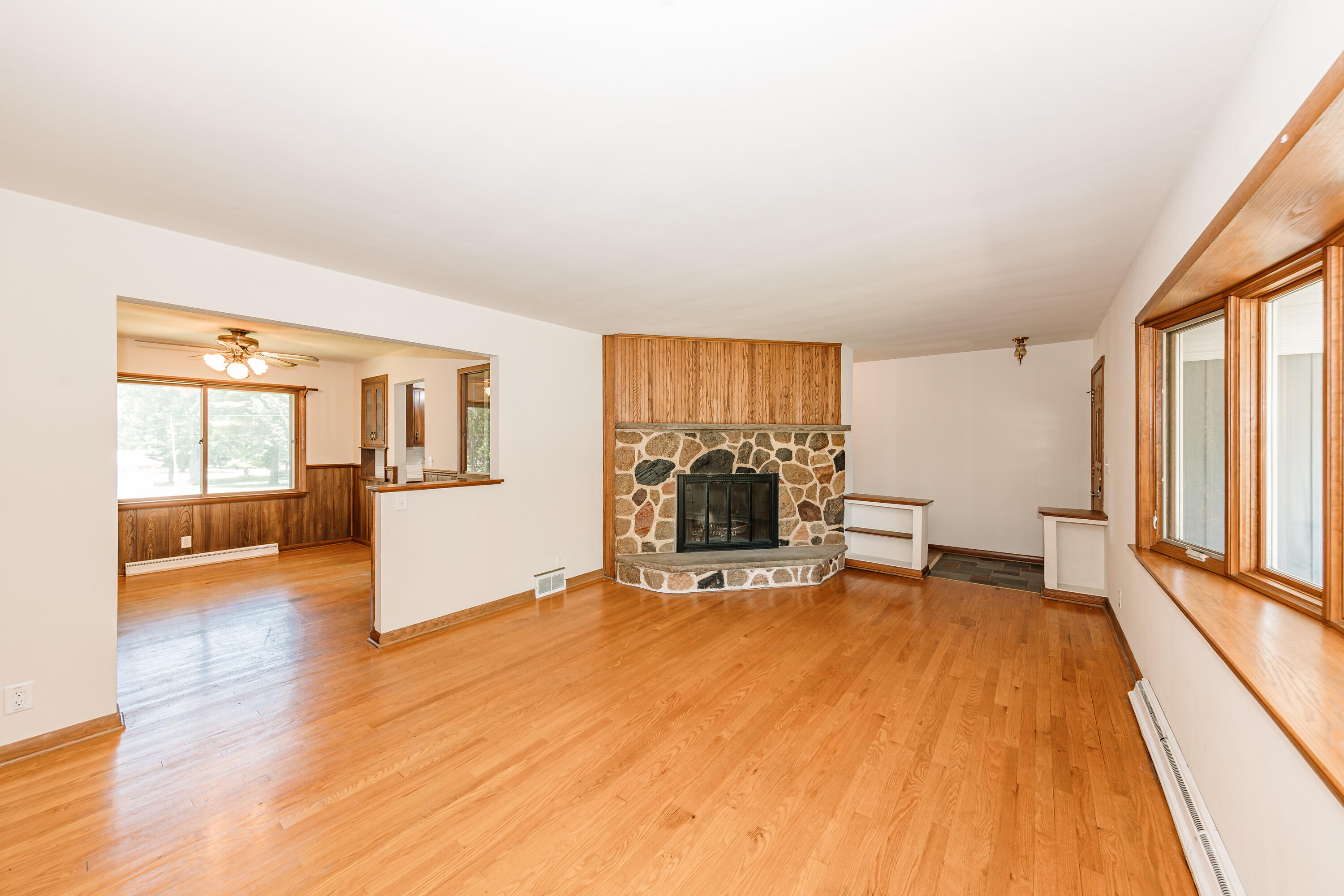 21670 West Glengarry Road New Berlin, WI 53146 - Photo 13 of 50 Natural Fireplace