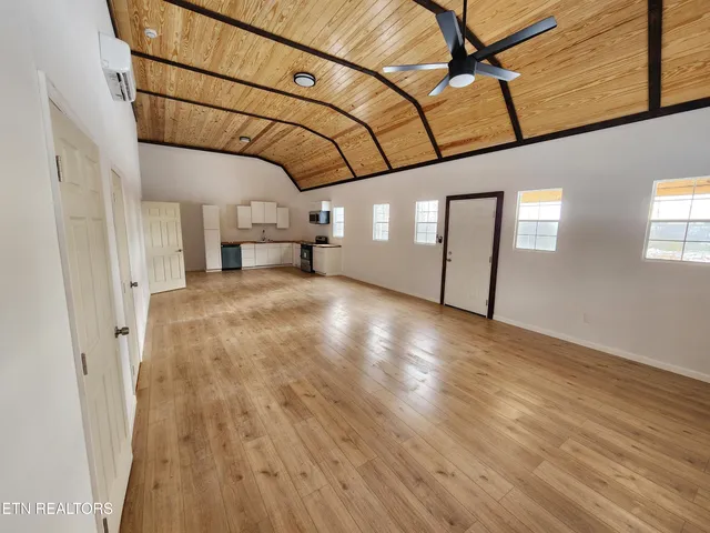 $624,900 | 590 Hamby Lane, Robbins, TN 37852