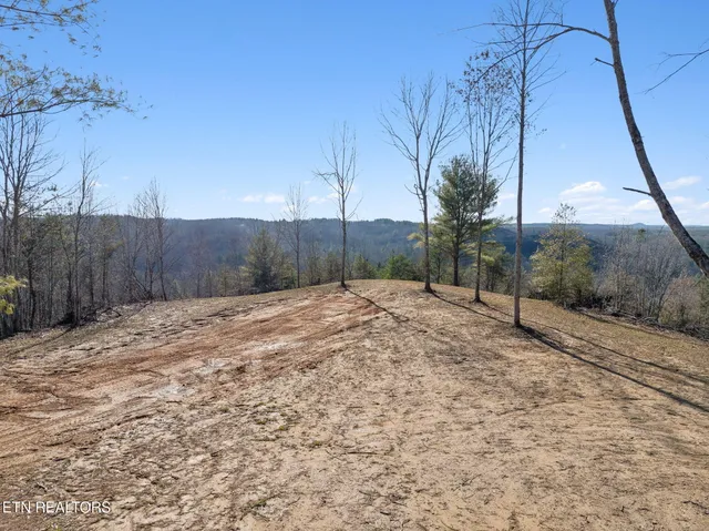 $624,900 | 590 Hamby Lane, Robbins, TN 37852