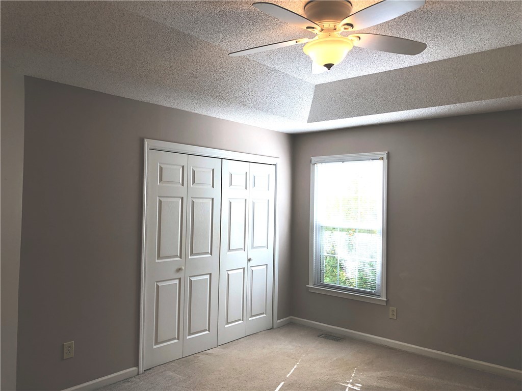 100 Magnolia Lane Pendleton, SC 29670 - Photo 5 of 42