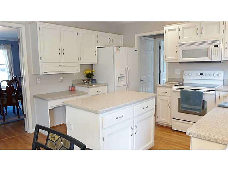 3499 Foster Ridge Lane Carmel, IN 46033 - Photo 3 of 24 Gallery Image 3