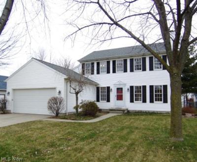 5821 Oak Point Road Lorain, OH 44053 - Photo 1 of 1 WELCOME HOME!!