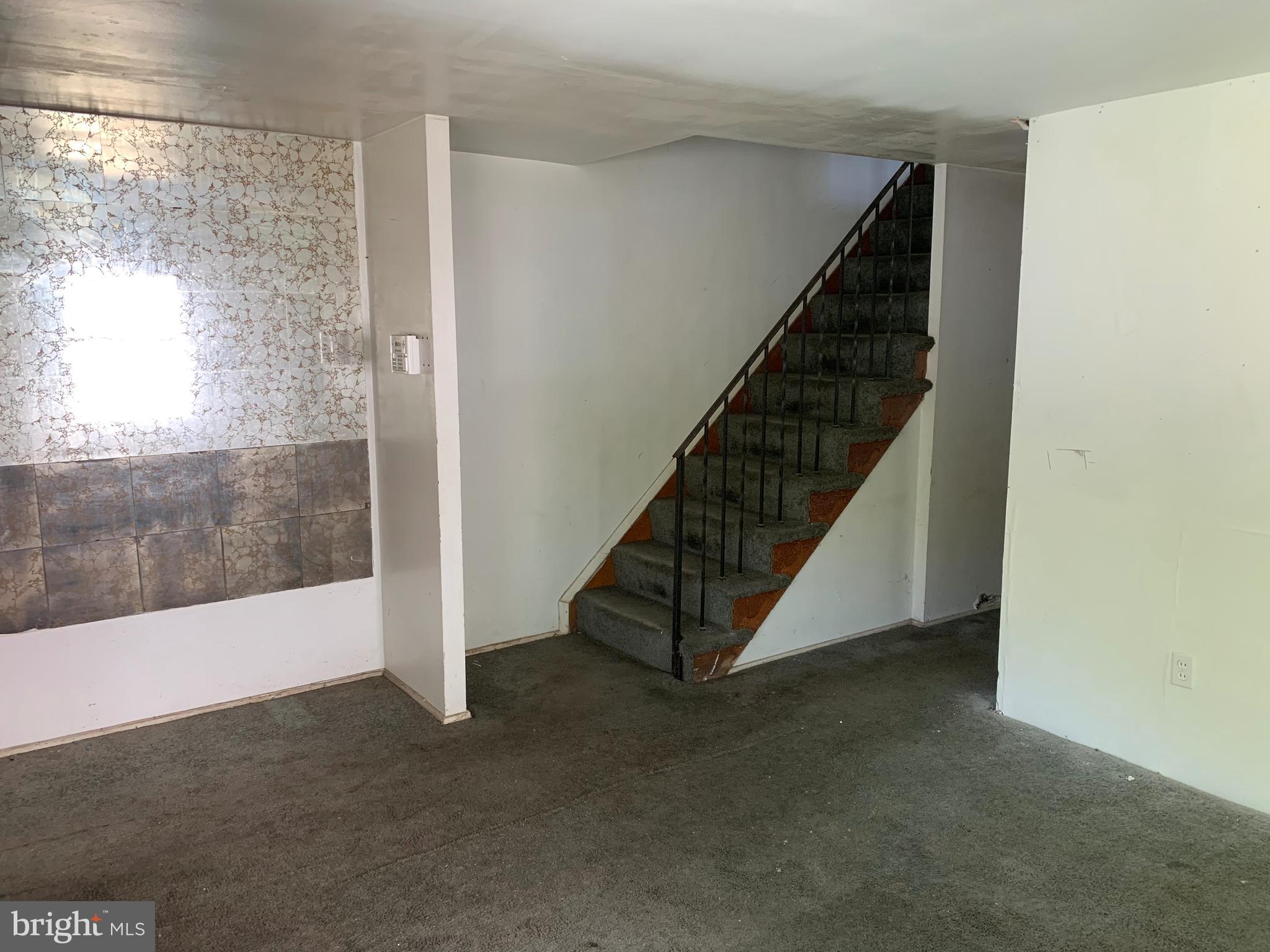 8112 Sheriff Road Landover, MD 20785 - Photo 4 of 11