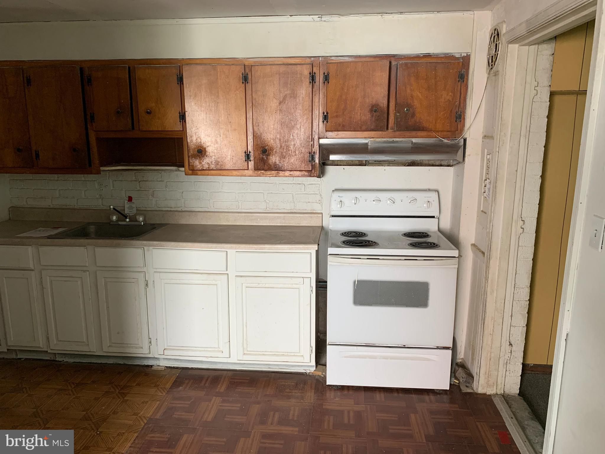 8112 Sheriff Road Landover, MD 20785 - Photo 6 of 11