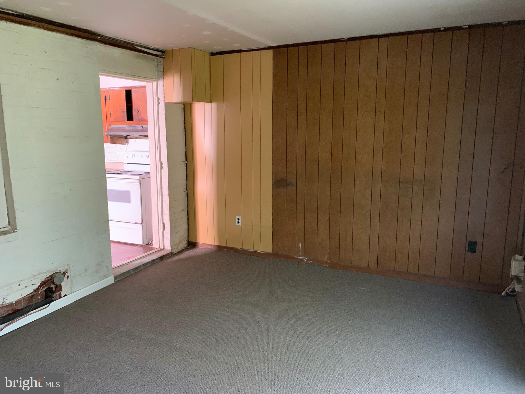 8112 Sheriff Road Landover, MD 20785 - Photo 9 of 11