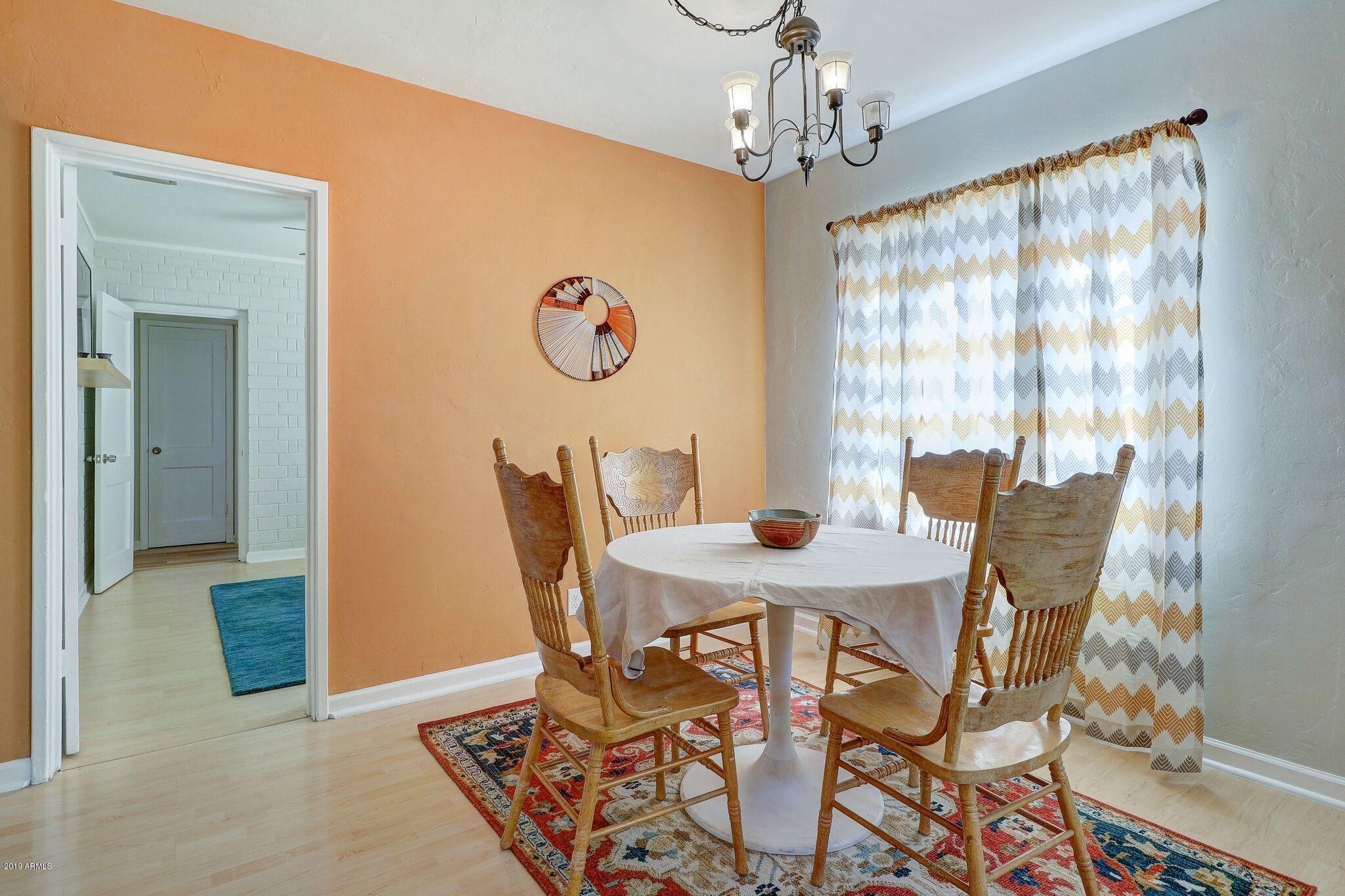 1813 East Almeria Road Phoenix, AZ 85006 - Photo 12 of 25 KITCHEN DINING