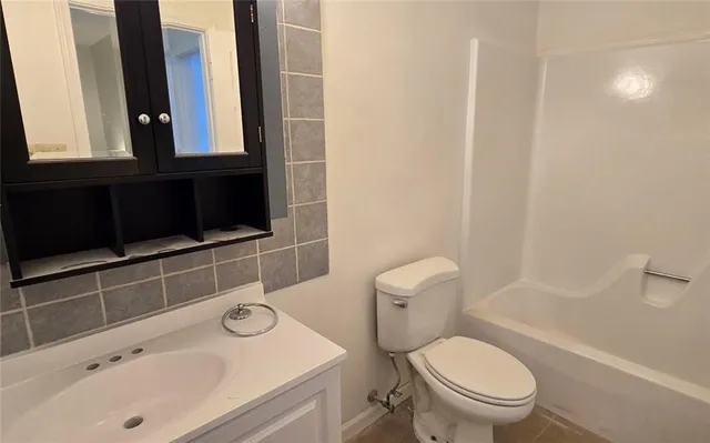 $1,280 | 1728 Newport Place, Unit B, Kenner, LA 70065