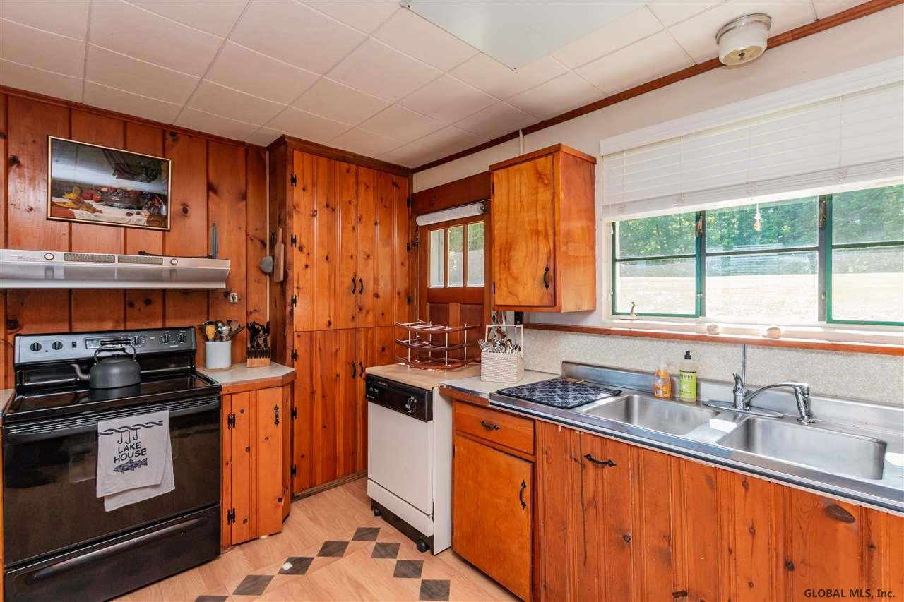 185 Hampton Point Road Mayfield, NY 12117 - Photo 21 of 66 Photo 21