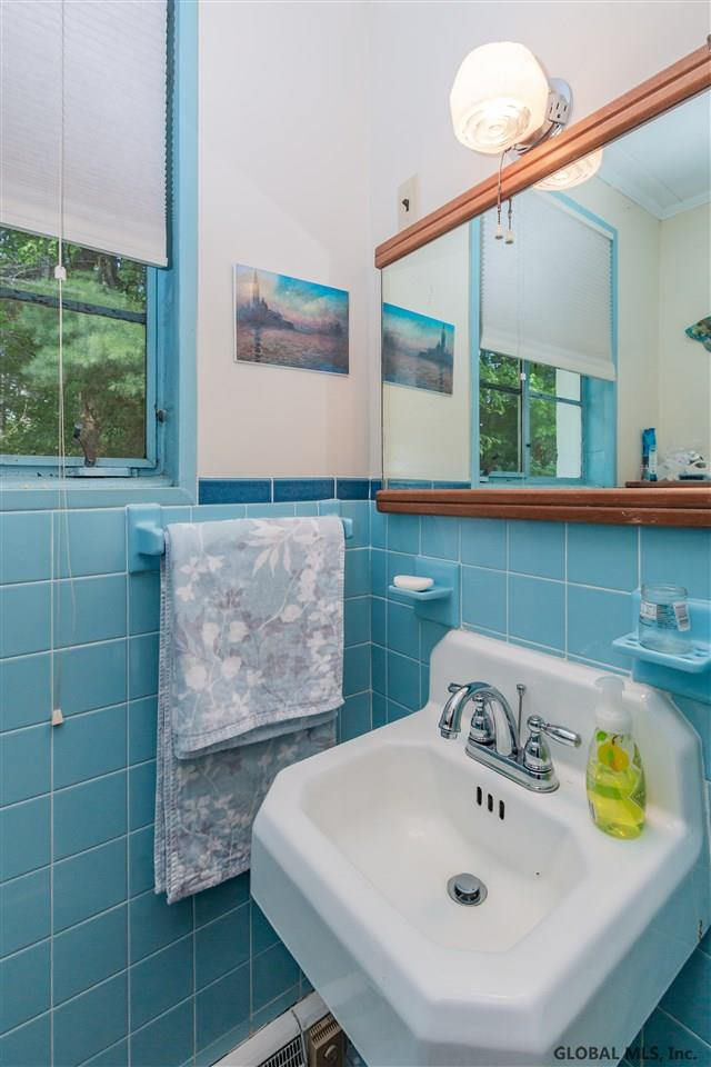185 Hampton Point Road Mayfield, NY 12117 - Photo 27 of 66 Photo 27