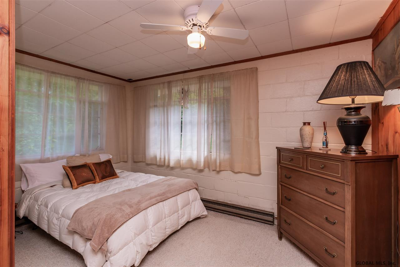 185 Hampton Point Road Mayfield, NY 12117 - Photo 28 of 66 Photo 28