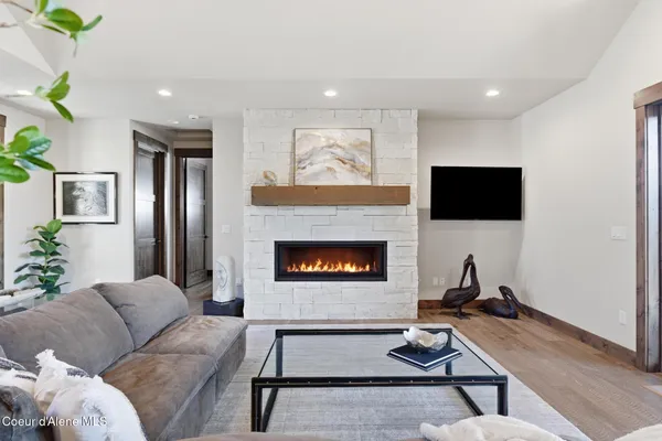 $1,875,000 | 17786 South Kimberlite Drive, Coeur D'Alene, ID 83814