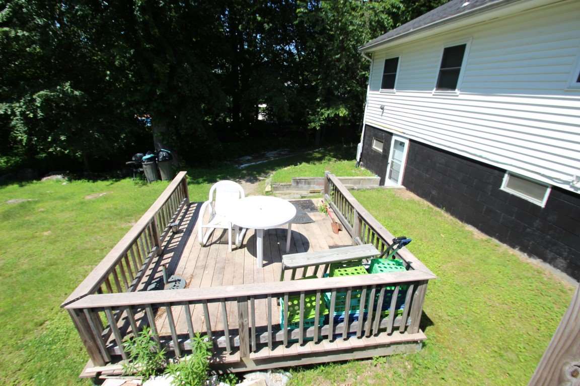 8 Hawley Road Windham, NH 03087 - Photo 14 of 16