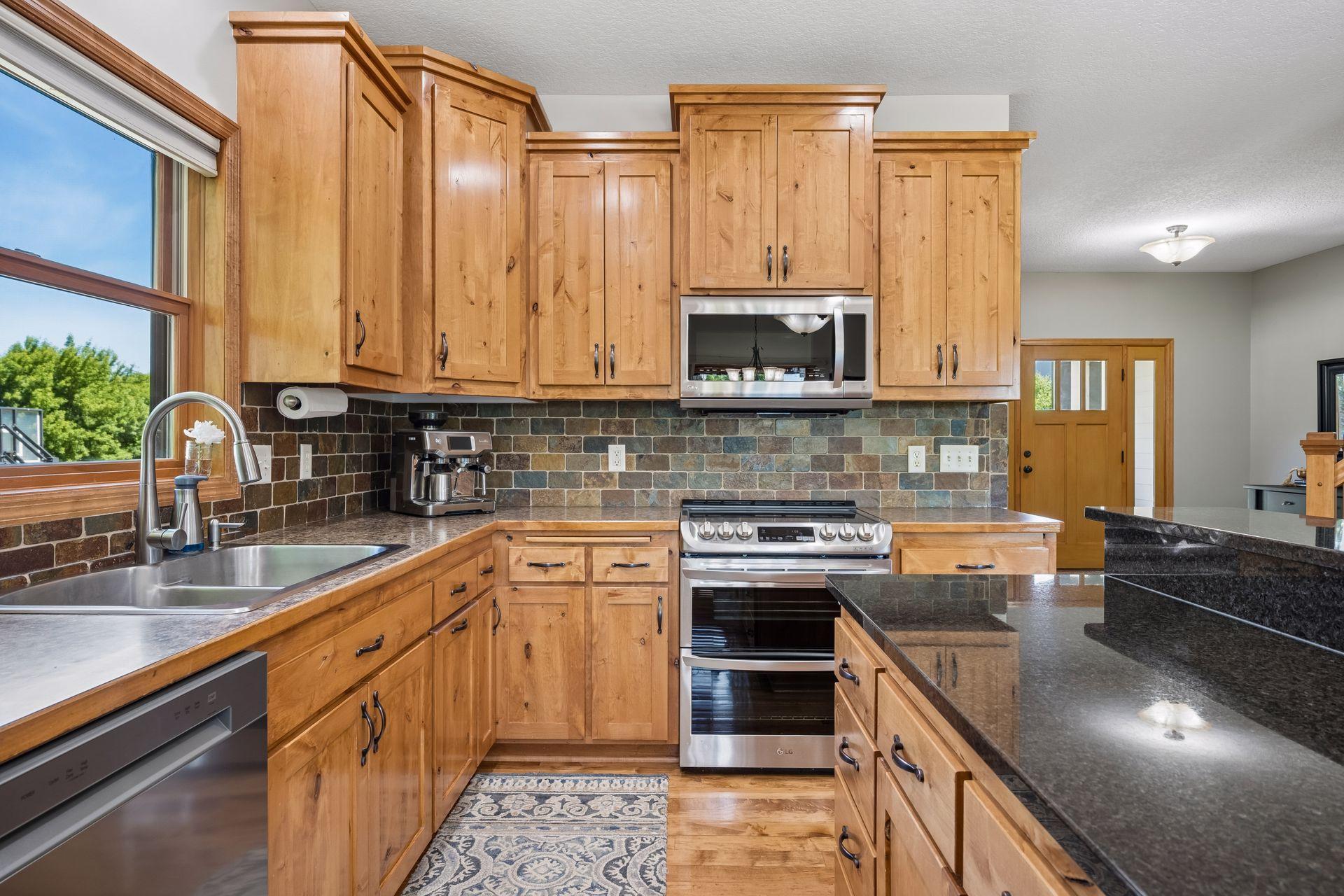1409 Allison Way Buffalo, MN 55313 - Photo 12 of 68