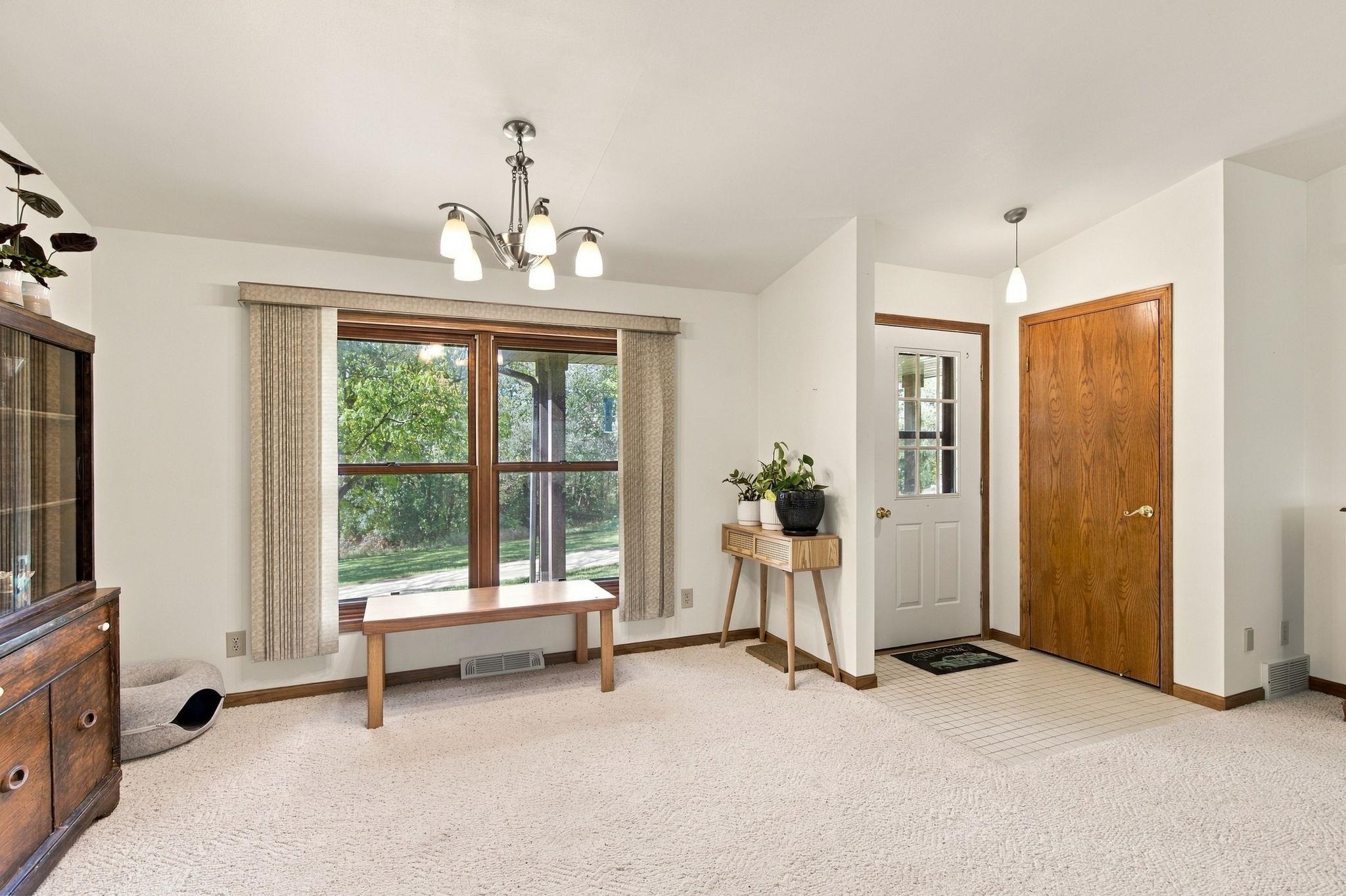16490 Deery Road Mineral Point, WI 53565 - Photo 6 of 55 Gallery Image 6