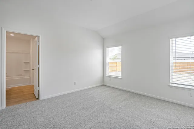 $2,055 | 11832 Luckey Villa, San Antonio, TX 78252