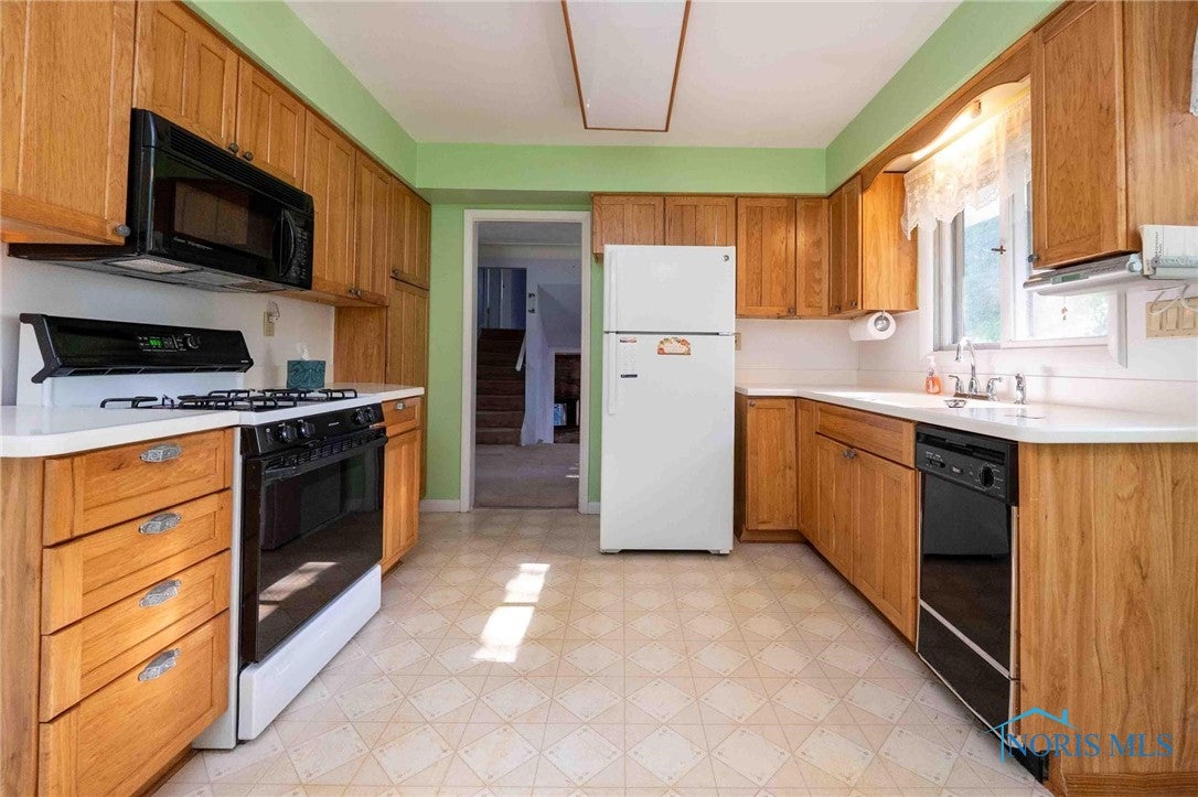 28773 Hufford Road Perrysburg, OH 43551 - Photo 32 of 45 Gallery Image 32