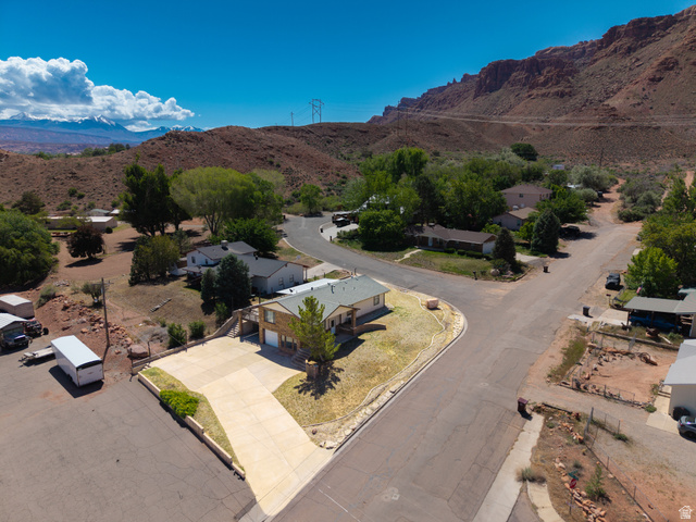 1225 South Boulder Avenue Moab, UT 84532 - Photo 7 of 46