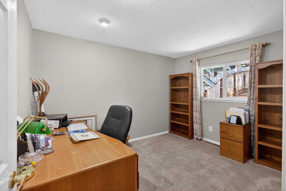 13090 North Day Road Grass Valley, CA 95945 - Photo 22 of 49