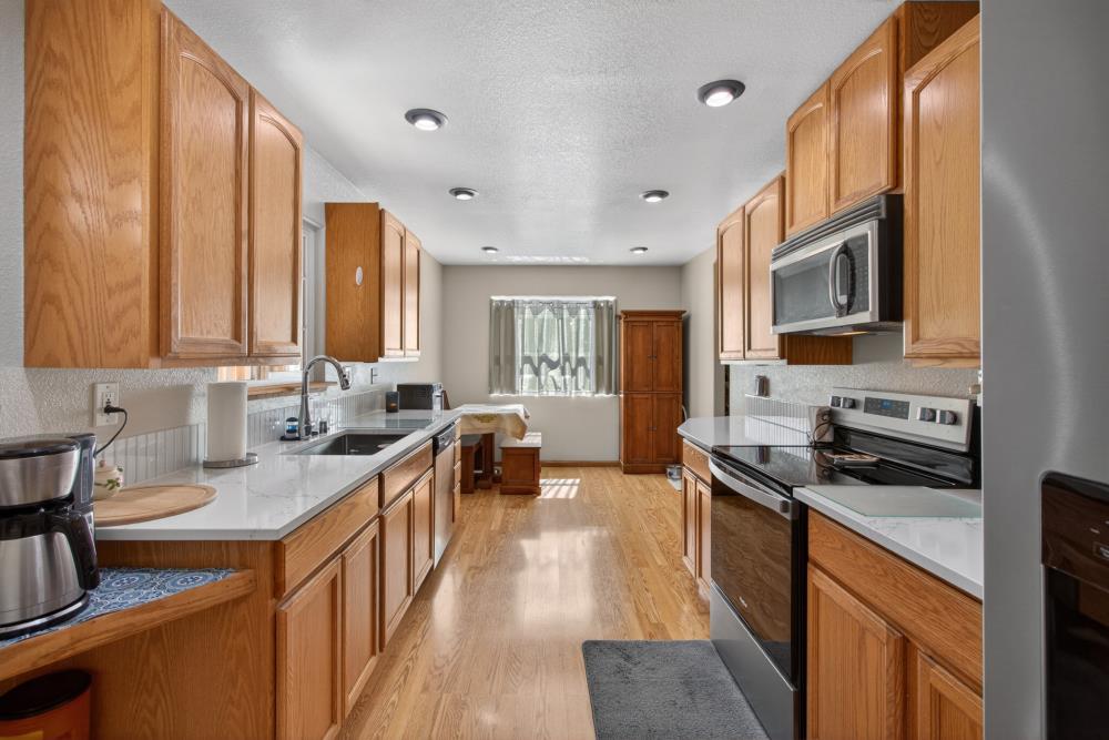 13090 North Day Road Grass Valley, CA 95945 - Photo 31 of 49