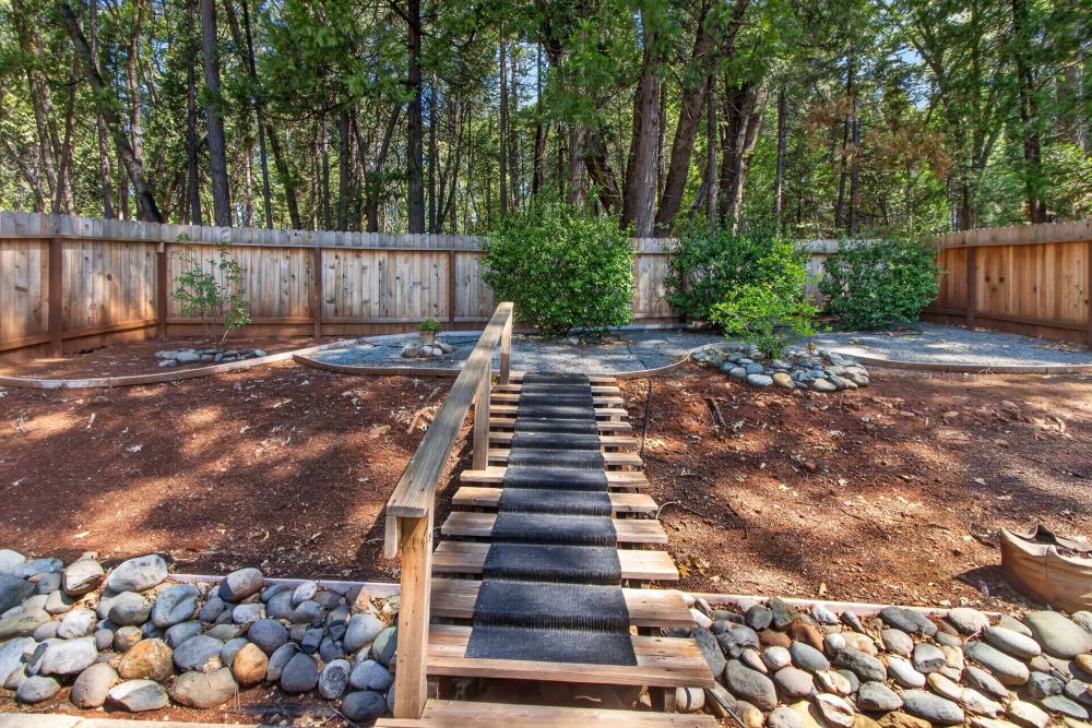 13090 North Day Road Grass Valley, CA 95945 - Photo 37 of 49