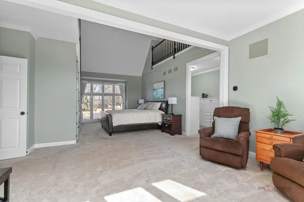 $1,790,000 | 13 Kensington Drive, North Barrington, IL 60010