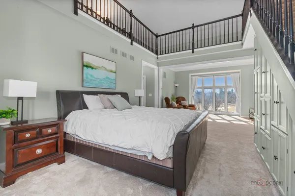 $1,790,000 | 13 Kensington Drive, North Barrington, IL 60010