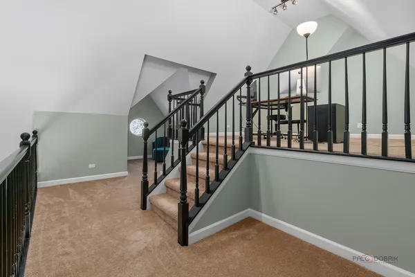 $1,790,000 | 13 Kensington Drive, North Barrington, IL 60010