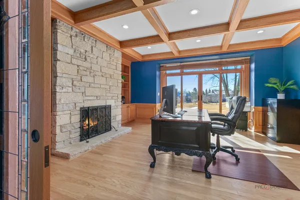 $1,790,000 | 13 Kensington Drive, North Barrington, IL 60010