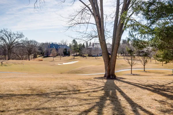 $1,790,000 | 13 Kensington Drive, North Barrington, IL 60010