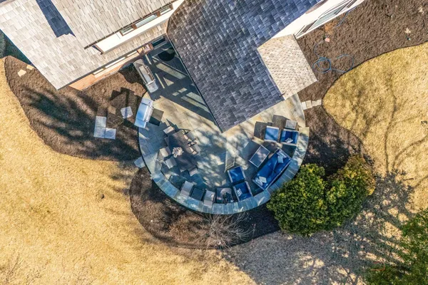 $1,790,000 | 13 Kensington Drive, North Barrington, IL 60010