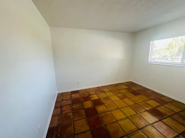 $1,850 | 1609 South Federal Highway, Unit 201, Lake Worth Beach, FL 33460