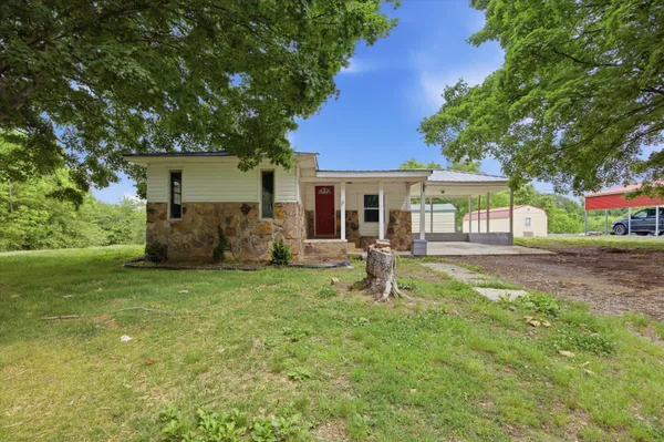 $249,000 | 223 North Elm Street, Whitwell, TN 37397