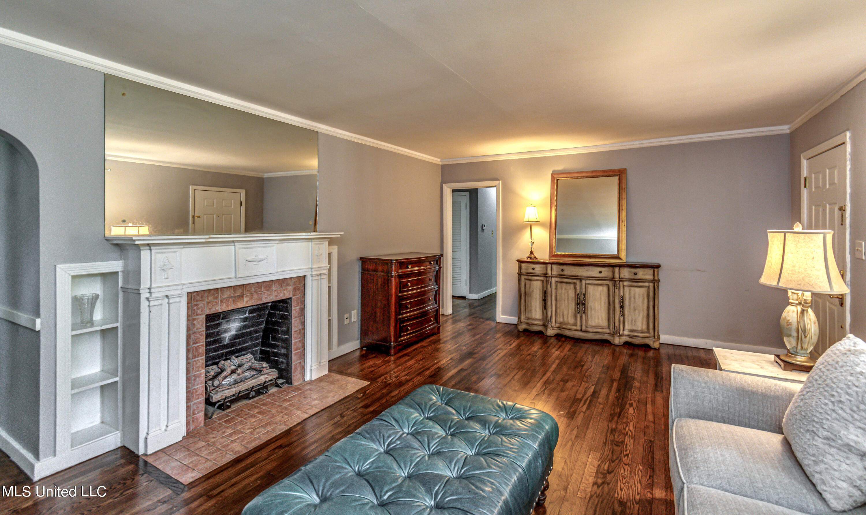 704 Meadowbrook Road Jackson, MS 39206 - Photo 8 of 45 704 Meadowbrook Dr-41