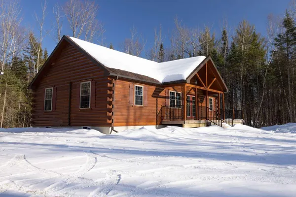 $470,000 | 28 Sunrise Drive, Newport, ME 04953