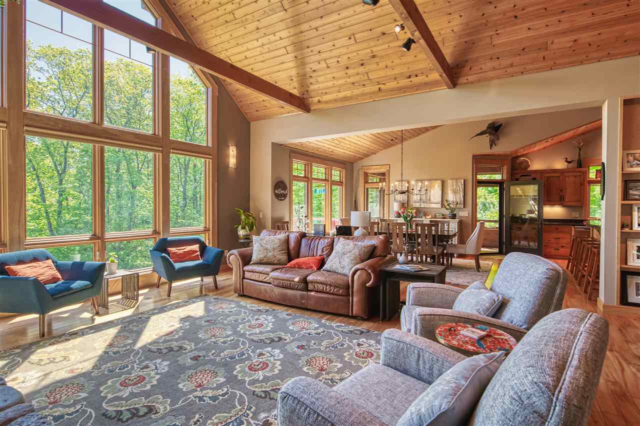 606 Hidden Valley Road Traverse City, MI 49686 - Photo 11 of 59 1862574-10.JPG