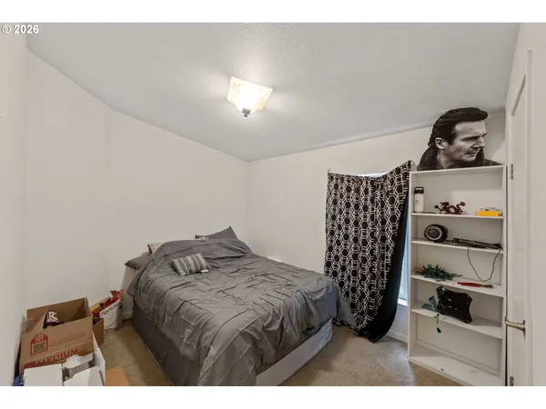 $500,000 | 63255 Sunrise Road, Coos Bay, OR 97420