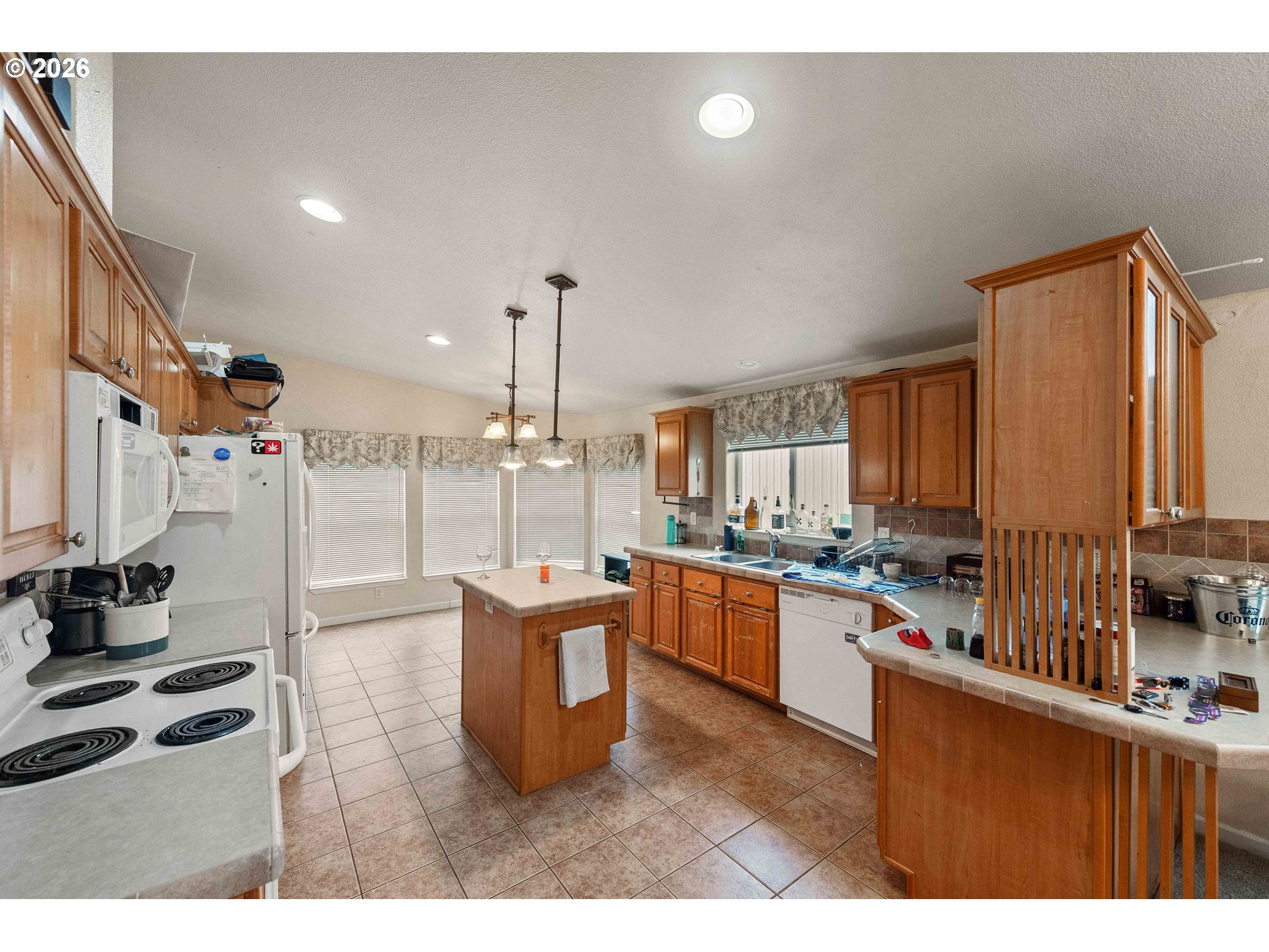 63255 Sunrise Road Coos Bay, OR 97420 - Photo 22 of 43