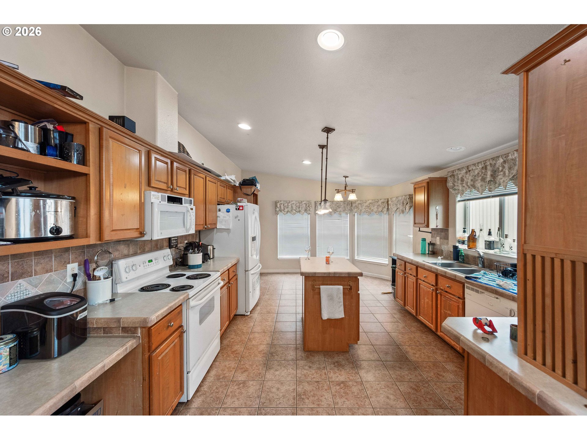 63255 Sunrise Road Coos Bay, OR 97420 - Photo 23 of 43