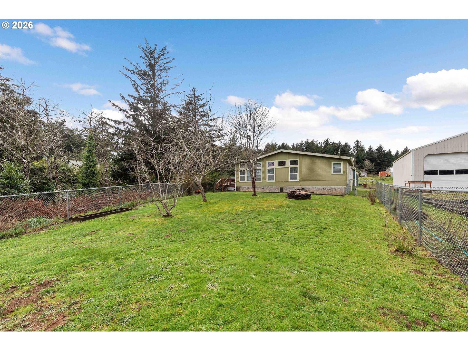 63255 Sunrise Road Coos Bay, OR 97420 - Photo 35 of 43