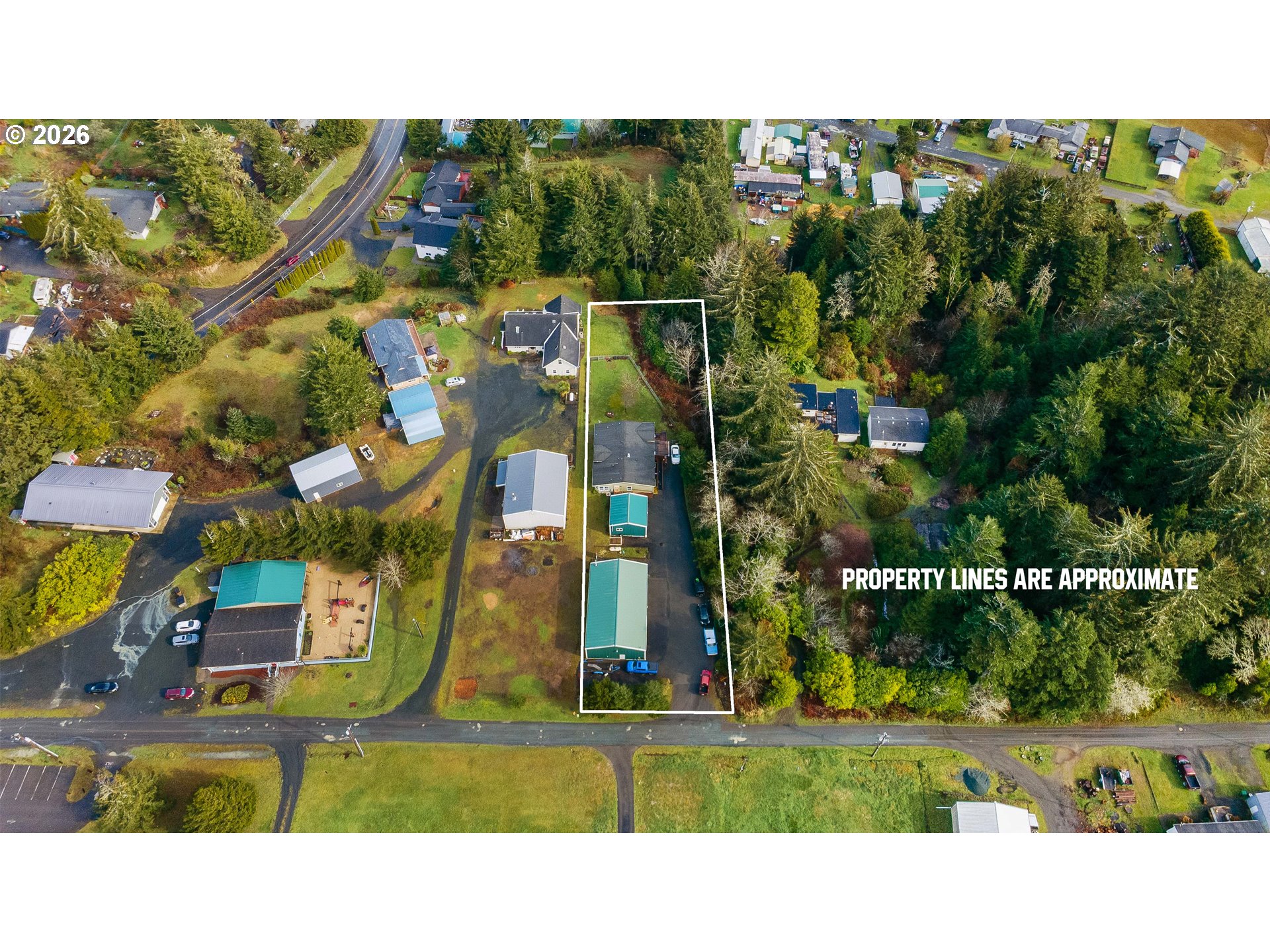 63255 Sunrise Road Coos Bay, OR 97420 - Photo 40 of 43