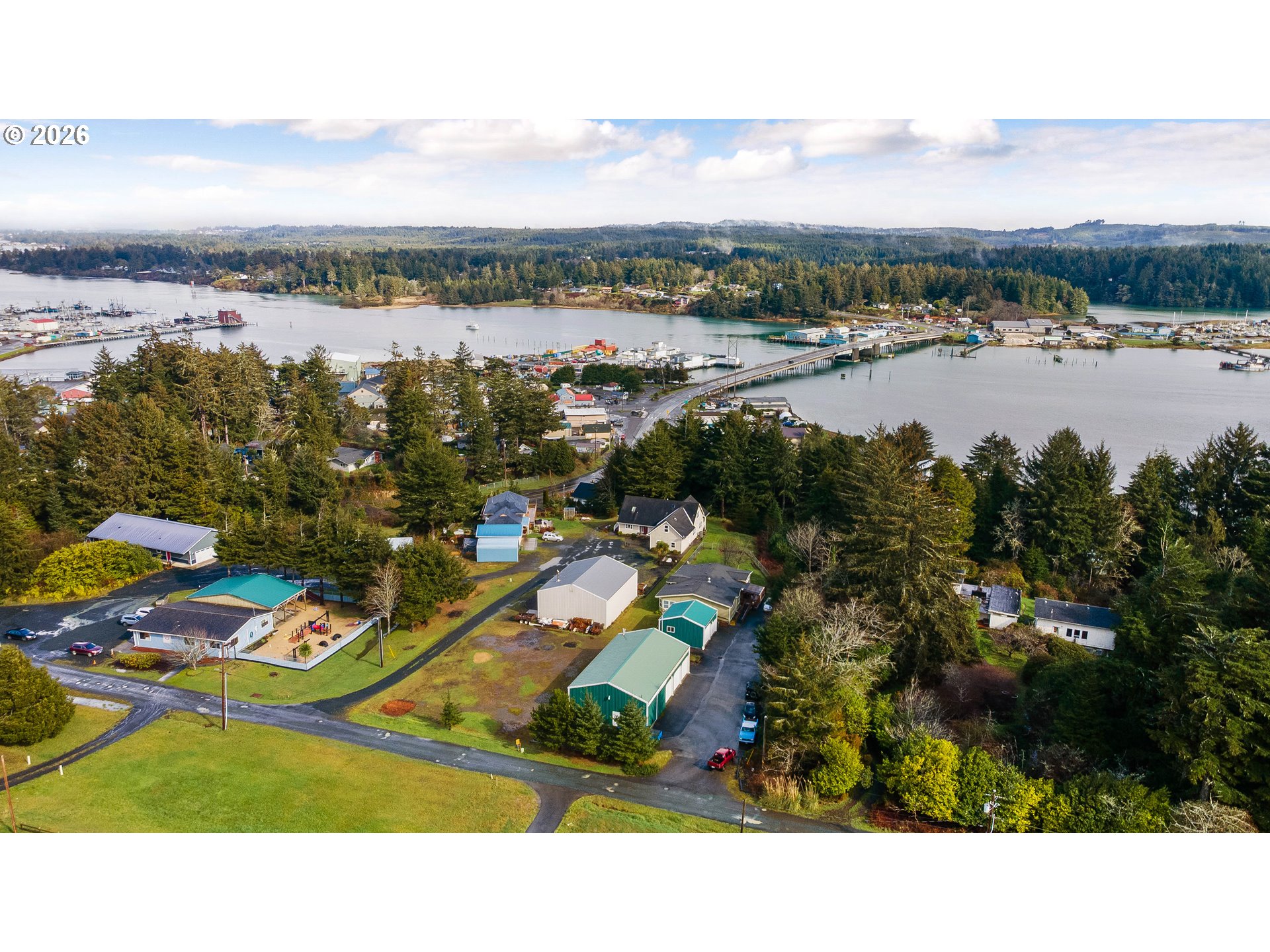 63255 Sunrise Road Coos Bay, OR 97420 - Photo 41 of 43