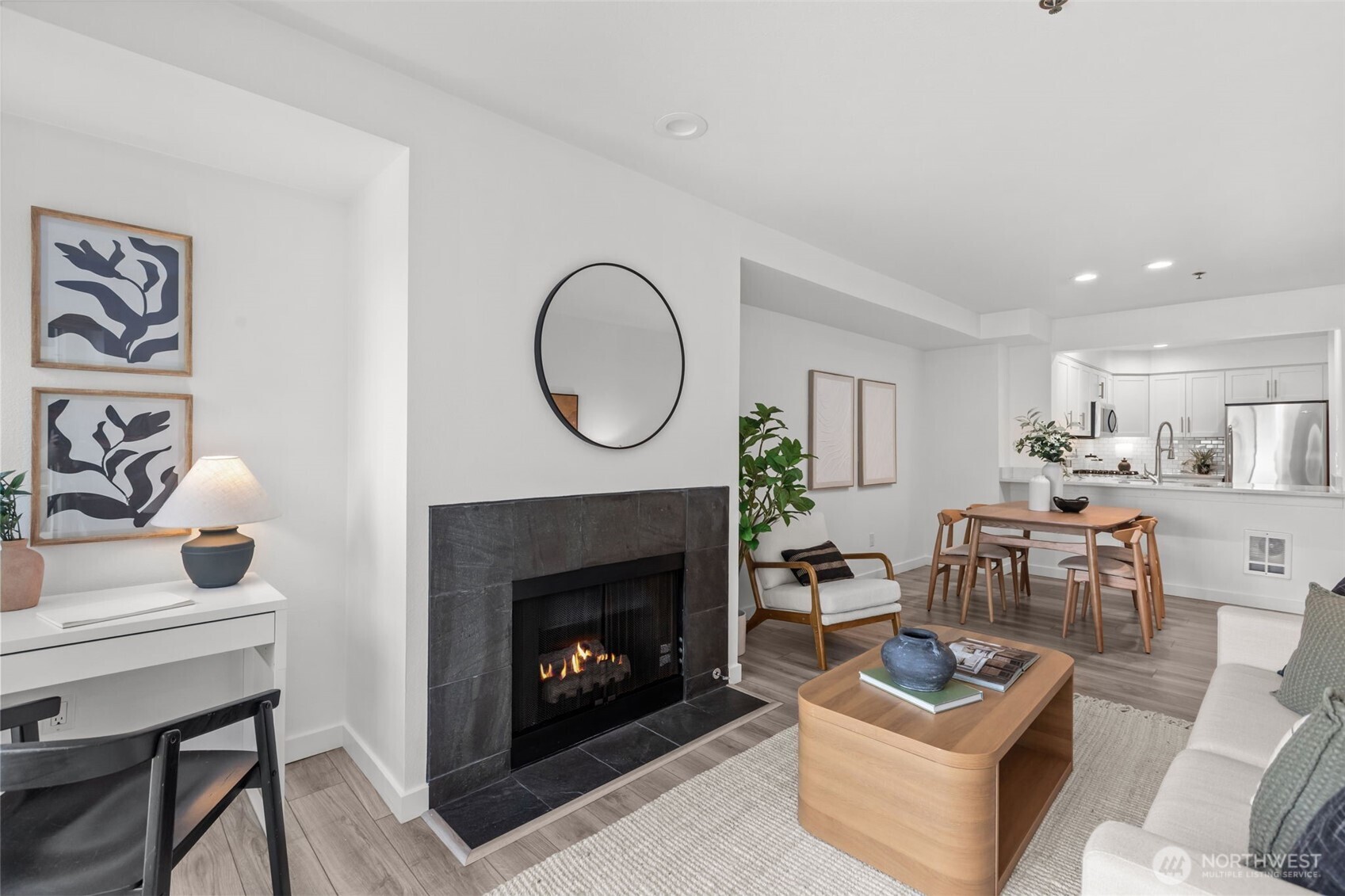 701 Galer Street, Unit 505 Seattle, WA 98109 - Photo 5 of 40