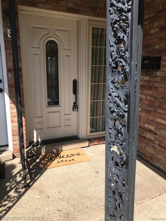 2350 West 14 Mile Road, Unit 2 Royal Oak, MI 48073 - Photo 4 of 13