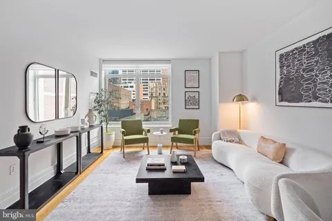 $685,000 | 130 South 18th Street, Unit 501, Philadelphia, PA 19103