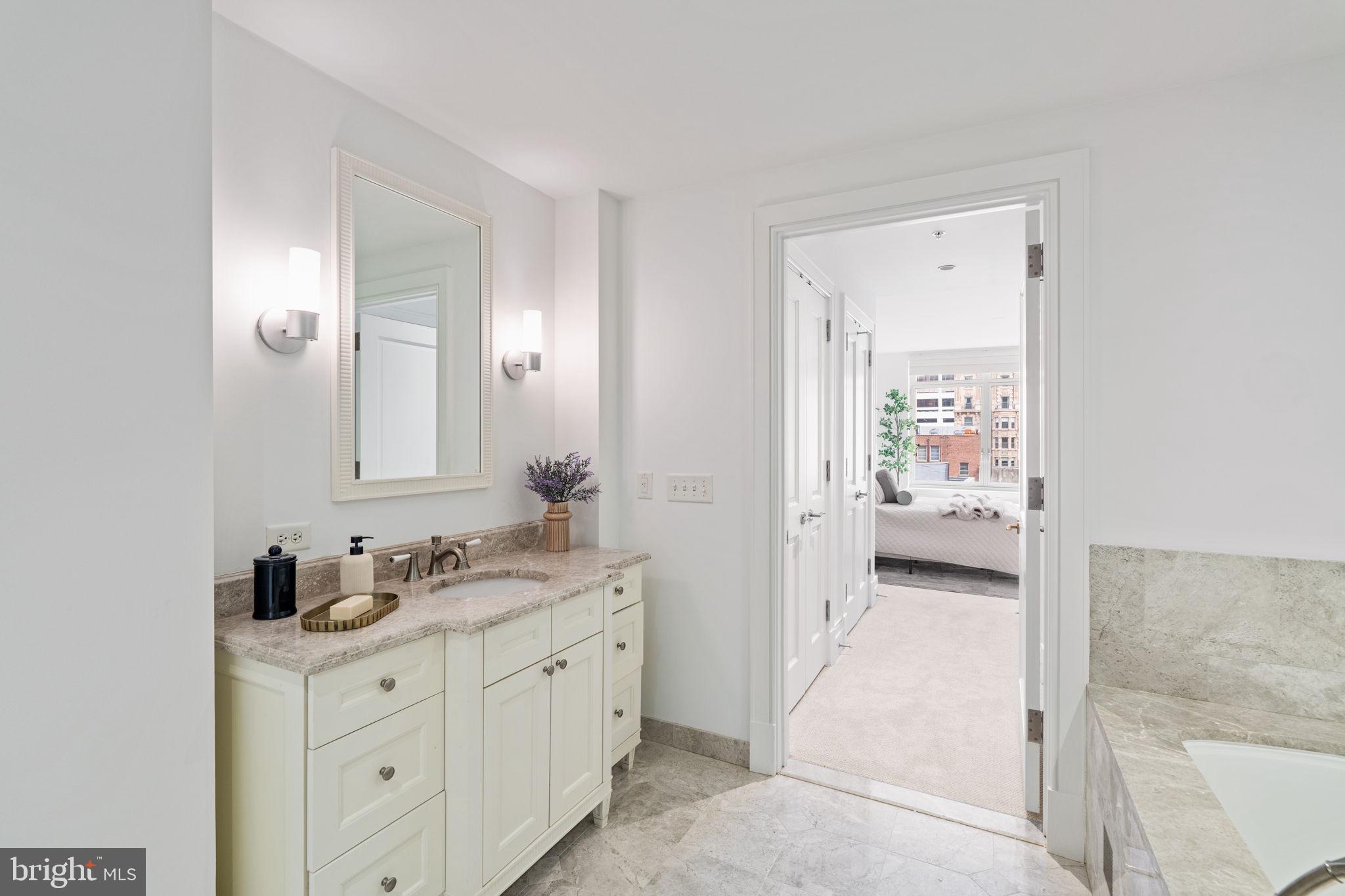 130 South 18th Street, Unit 501 Philadelphia, PA 19103 - Photo 29 of 43