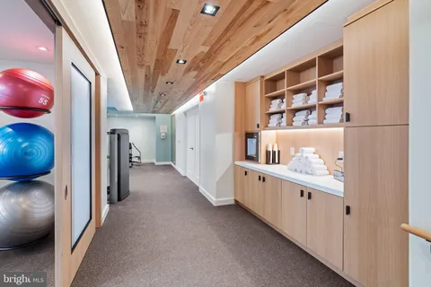 $685,000 | 130 South 18th Street, Unit 501, Philadelphia, PA 19103