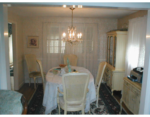 134 Totten Pond Road Waltham, MA 02451 - Photo 5 of 13 Gallery Image 5
