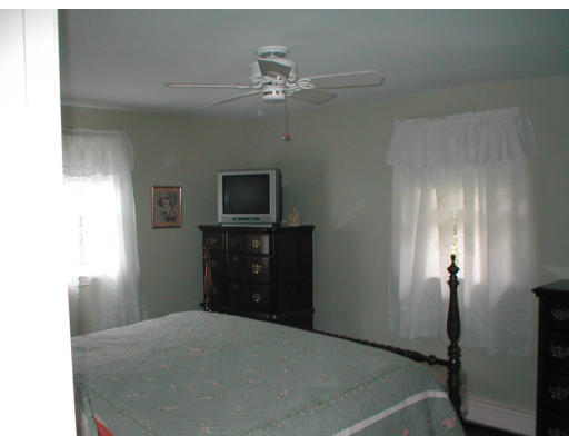 134 Totten Pond Road Waltham, MA 02451 - Photo 7 of 13 Gallery Image 7